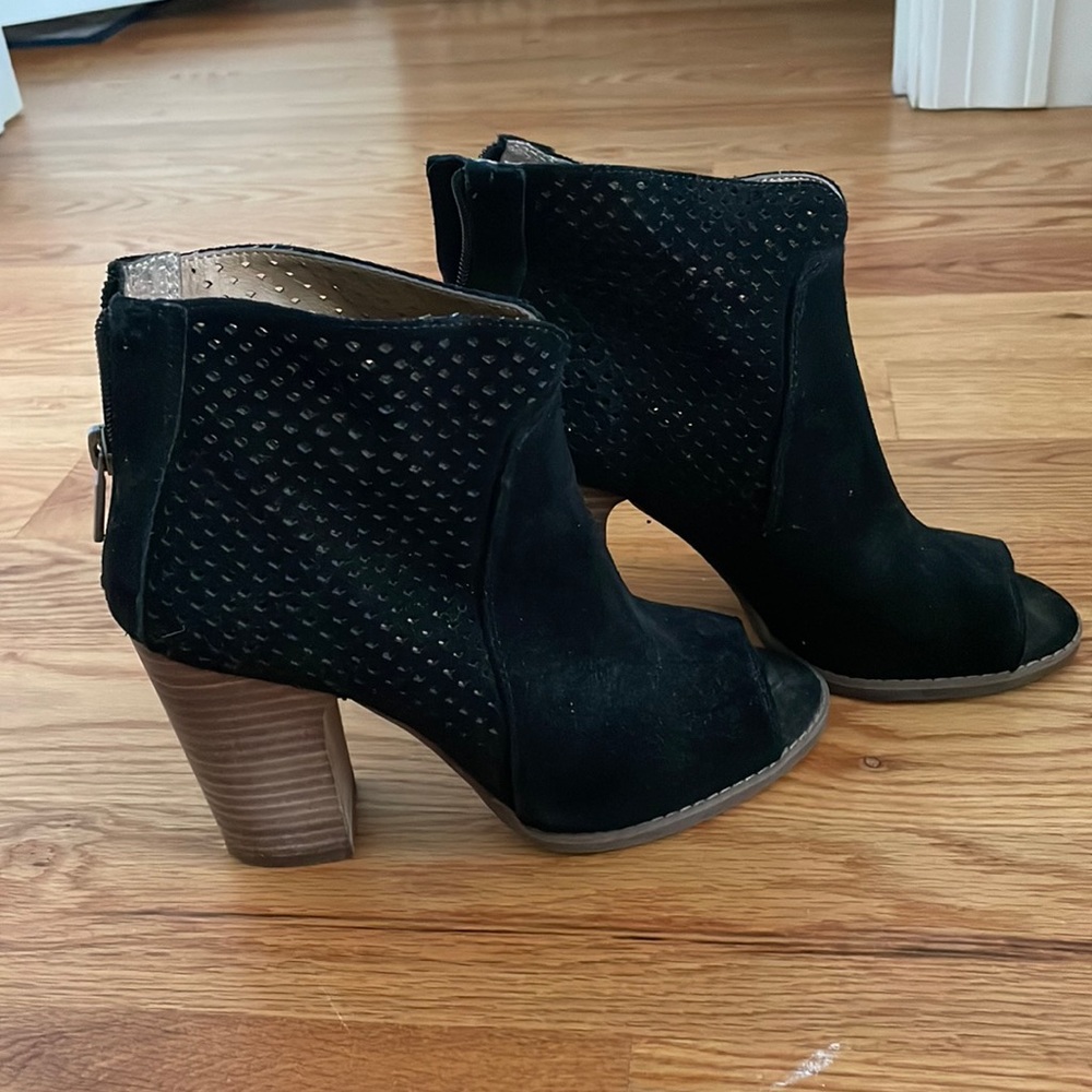Lucky Brand suede peep toe bootie